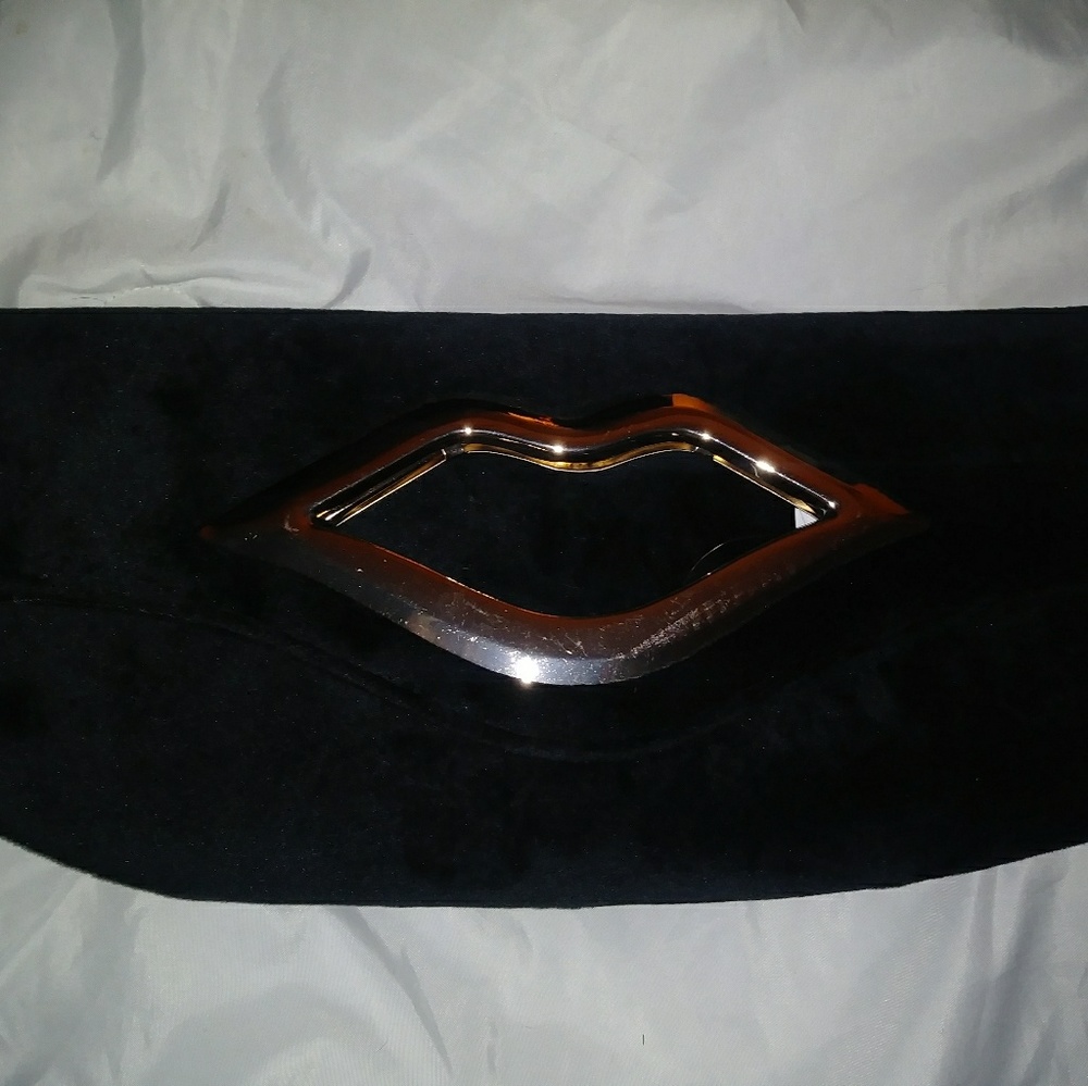 Black and gold handbag/clutch